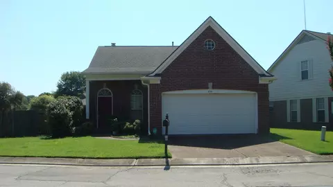 898 Abbey Grove Ln, Cordova, TN 38018