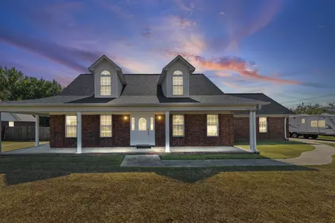 512 Kearns Cir, Atoka, TN 38004