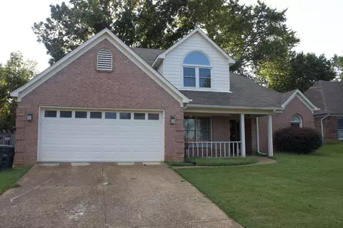 857 Paradise Dr, Cordova, TN 38018