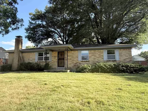 2593 Sandpiper Ave, Memphis, TN 38127