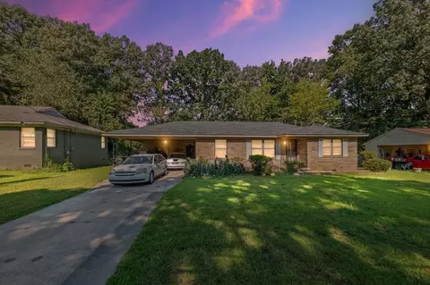 3947 Ridgedale St, Memphis, TN 38127