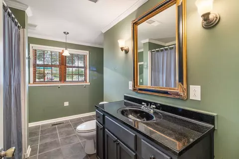 Bath - 73 Mcwilliams Rd, Covington, TN 38019 photo 3 of 4