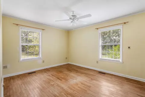 Bedroom - 73 Mcwilliams Rd, Covington, TN 38019 photo 3 of 4