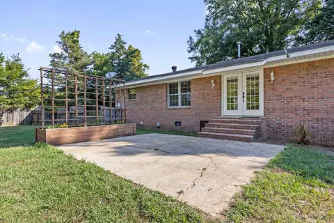 Exterior - 73 Mcwilliams Rd, Covington, TN 38019 photo 3 of 5