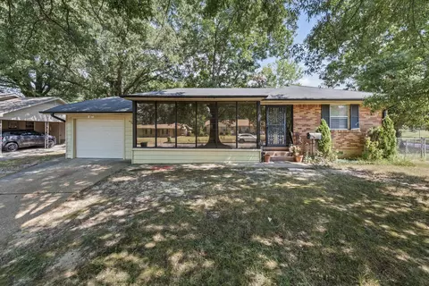 7280 Renda St, Millington, TN 38053