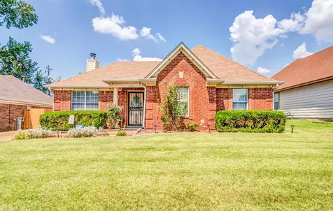 7004 Presmond Rd, Cordova, TN 38018
