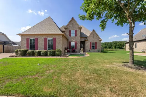 8454 Kamin Ln, Memphis, TN 38125