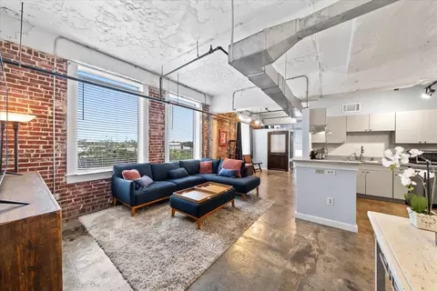 245 Madison Ave #605, Memphis, TN 38103