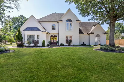 9553 Gotten Way Dr, Germantown, TN 38139