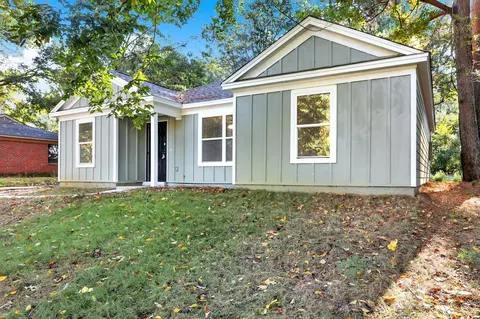 4439 Sunny View Dr, Memphis, TN 38127