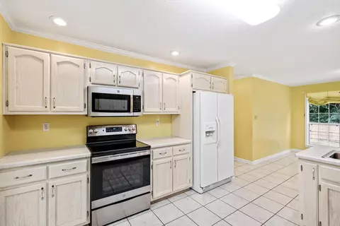 Kitchen - Undisclosed, Hernando, MS 38632 photo 3 of 4