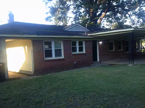 Exterior - 253 E Raines Rd, Memphis, TN 38109 photo 3 of 4
