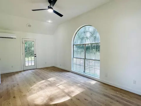 Living - 7701 45 Hwy, Ramer, TN 38367 photo 4 of 4