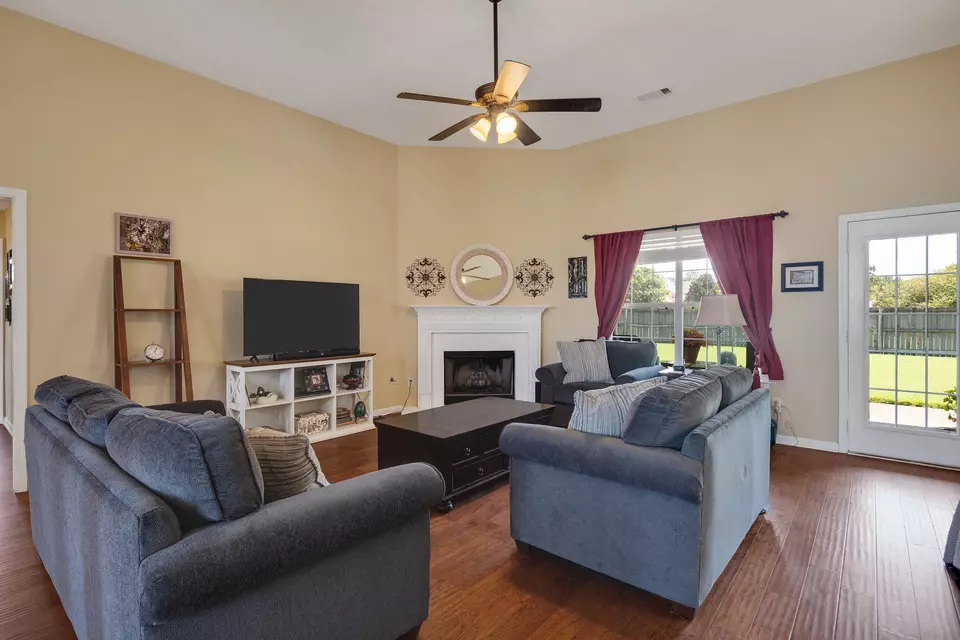 Other - 402 Lillehammer Cv, Memphis, TN 38018 photo 2 of 15