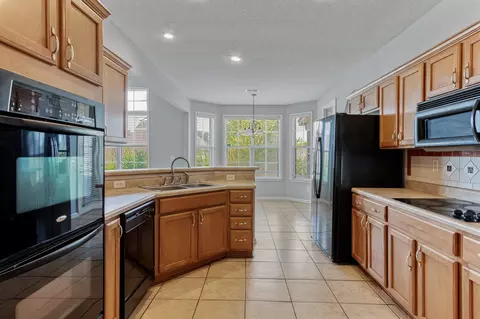 Kitchen - 7548 Easterly Ln, Memphis, TN 38125 photo 2 of 3
