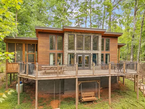 2404 Bobs Pass, Pigeon Forge, TN 37876