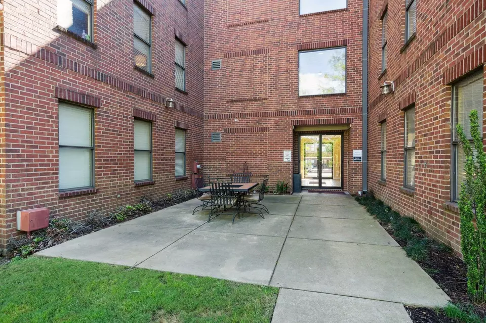 Exterior - 720 Litty Ct #102, Memphis, TN 38103 photo 8 of 9