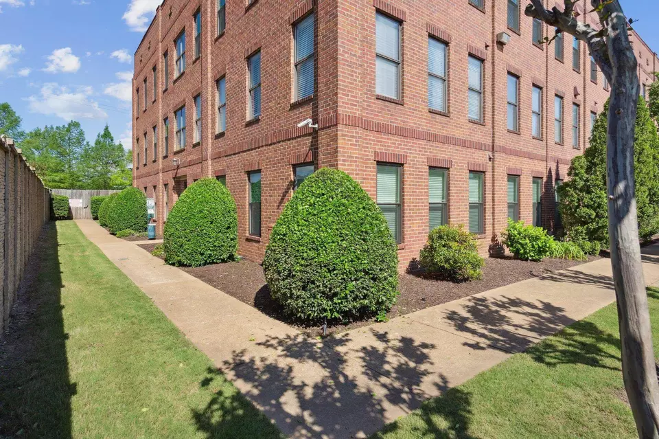 Exterior - 720 Litty Ct #102, Memphis, TN 38103 photo 7 of 9