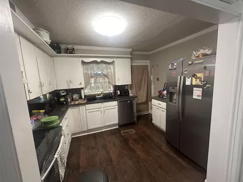 Kitchen - 830 S Main St, Covington, TN 38019 photo 1 of 1