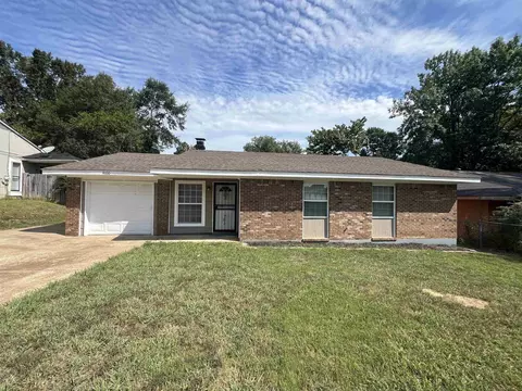 4100 Hitchcock Dr, Memphis, TN 38128