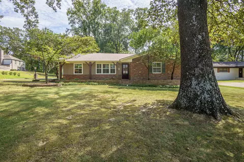 5649 Normandy Rd, Memphis, TN 38120