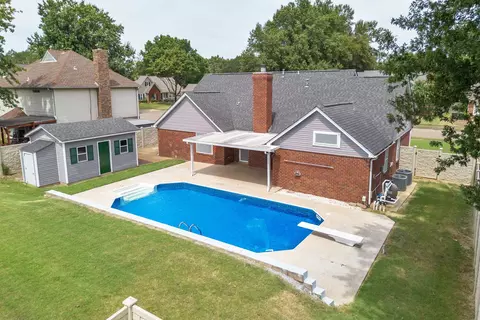 3777 S Bluff Pt, Bartlett, TN 38135