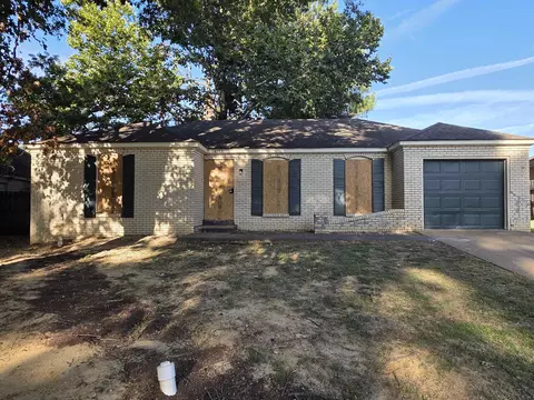 4987 Scenicwood Cv, Memphis, TN 38118