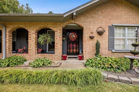 5677 W Antwerp Ave, Bartlett, TN 38135 photo 4