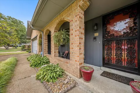 5677 W Antwerp Ave, Bartlett, TN 38135 photo 5