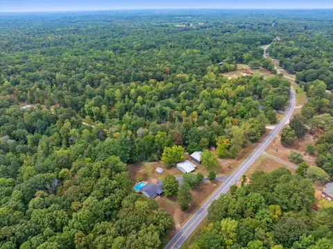 1035 Hwy 114 W Hwy, Bath Springs, TN 38311