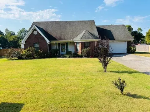 131 E Rae Dr, Munford, TN 38058
