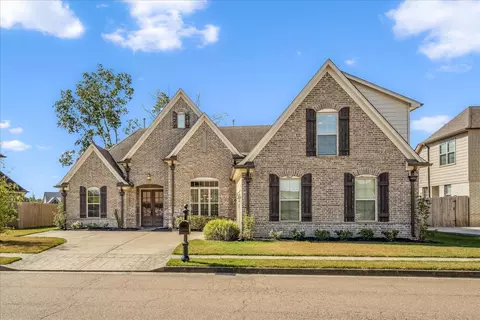 9617 Grays Song Dr, Cordova, TN 38018