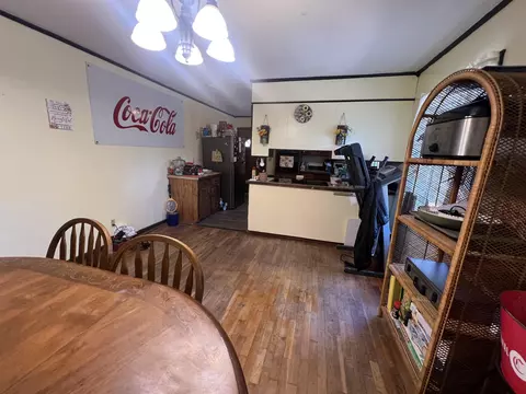 65 Walnut St, Savannah, TN 38372 photo 5