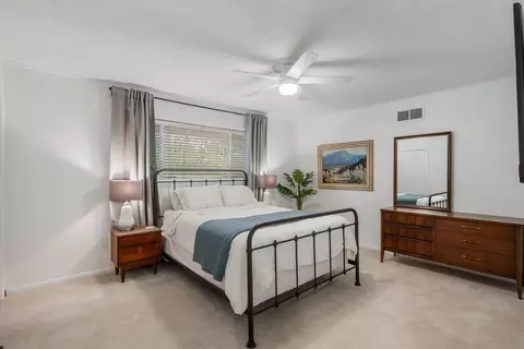 Bedroom - 19 E Yates Rd S, Memphis, TN 38120 photo 3 of 4