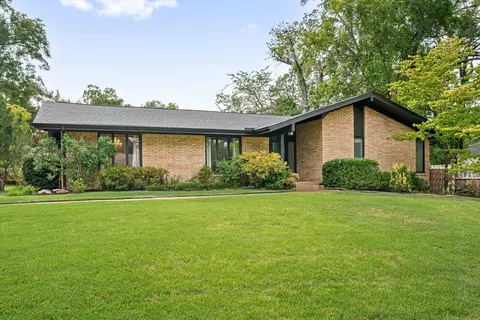 19 E Yates Rd S, Memphis, TN 38120