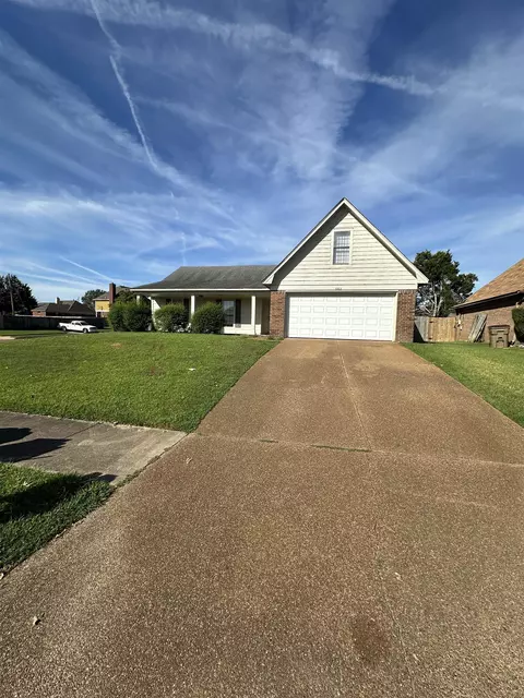 5563 Annandale Dr, Memphis, TN 38125