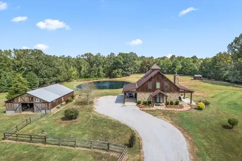 3810 Johnson Dr, Rossville, TN 38066