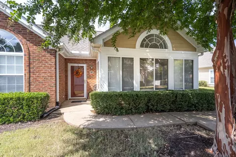 1862 Appling Oaks Cir #37, Cordova, TN 38016