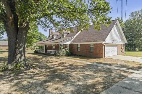 143 Ashley Ln, Brighton, TN 38011