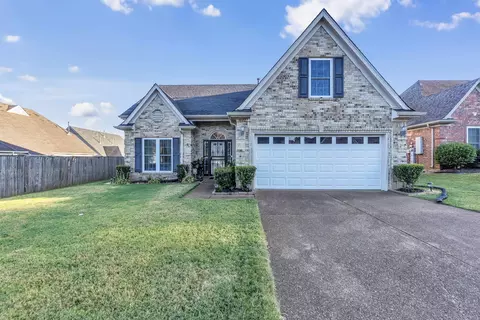 10227 Spruce Grove Ln, Cordova, TN 38016