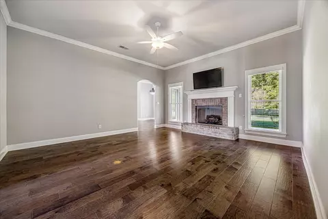Living - 170 Cedar Hill Cv, Somerville, TN 38068 photo 3 of 5