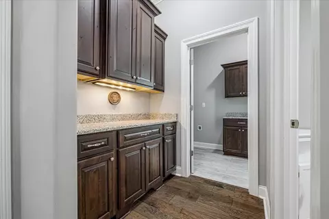 Entry Way - 170 Cedar Hill Cv, Somerville, TN 38068 photo 3 of 3