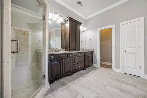 Bath - 170 Cedar Hill Cv, Somerville, TN 38068 photo 1 of 3