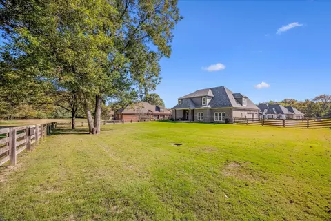 Exterior - 170 Cedar Hill Cv, Somerville, TN 38068 photo 7 of 8