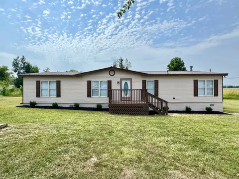 474 Junior Dr, Covington, TN 38019