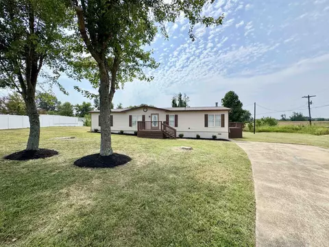 474 Junior Dr, Covington, TN 38019 photo 3