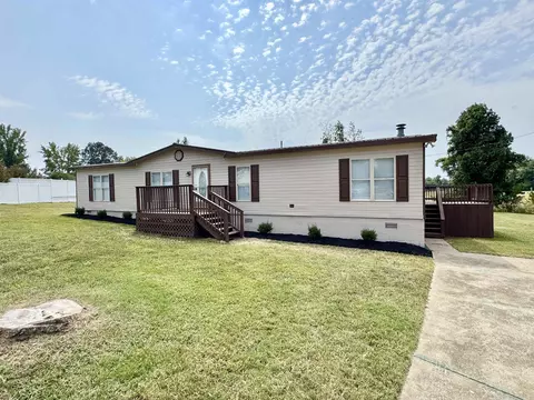474 Junior Dr, Covington, TN 38019 photo 2