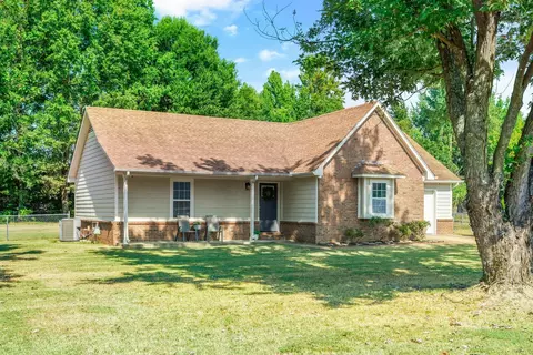 231 Country Meadow Ln, Drummonds, TN 38023