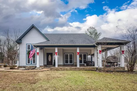 1755 Country Club Rd, Somerville, TN 38068