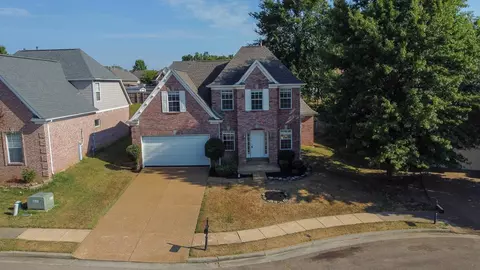 10242 Spruce Grove Ln, Cordova, TN 38016